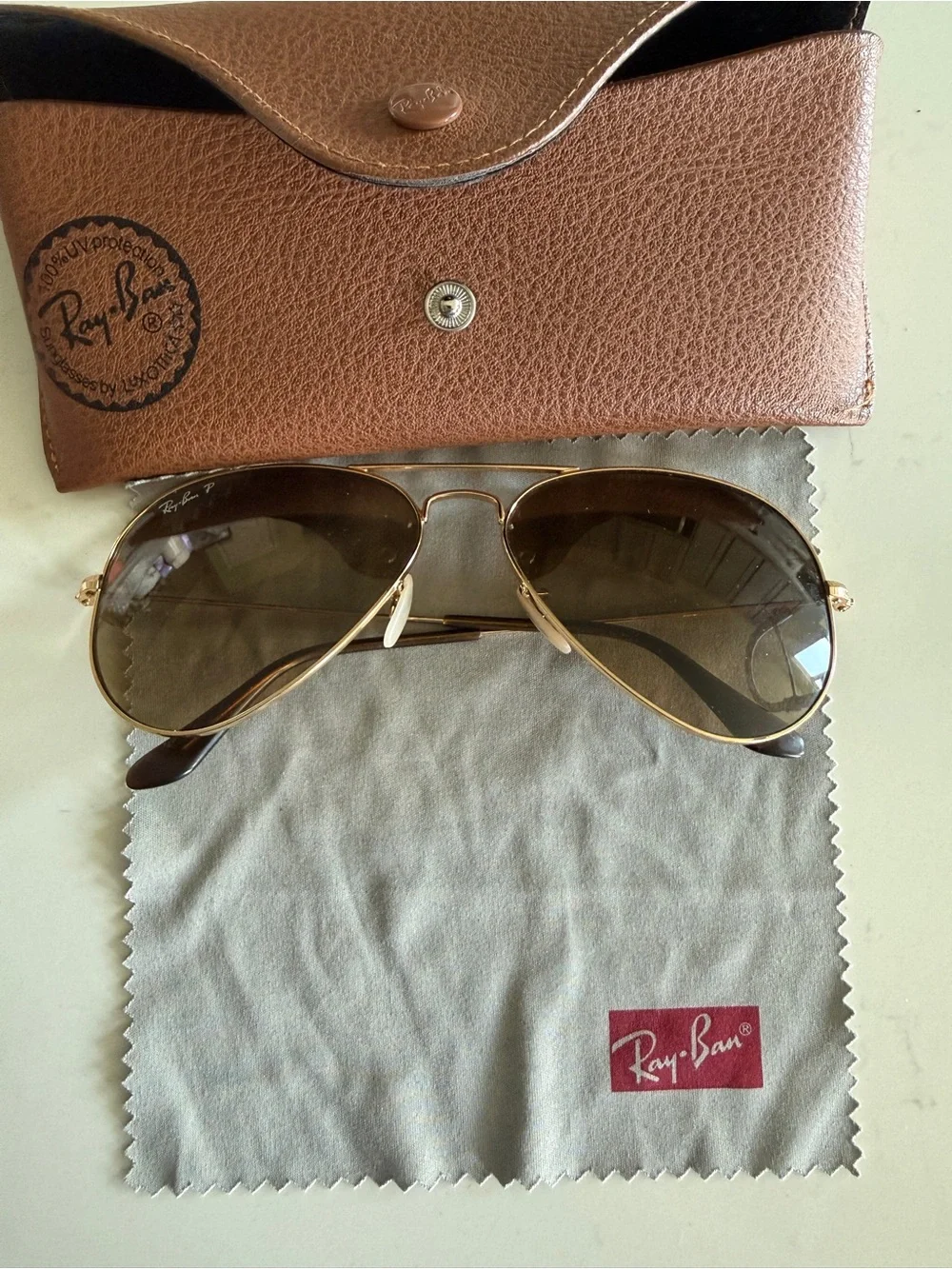 NEW Ray Ban RB3025 Aviator Ray-Gold Frame Aviator Sunglasses with Brown Case